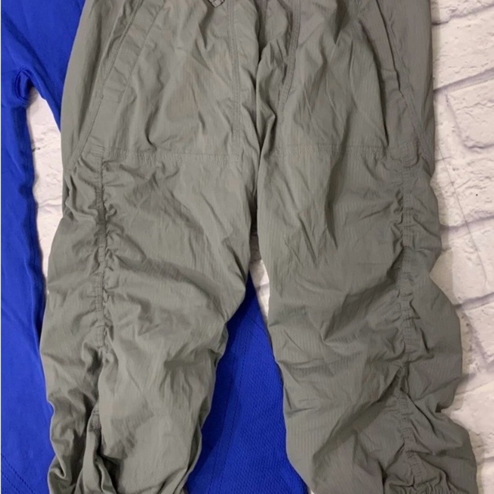 Girls Olive Green Lightweight Utility Pants & Royal blue leggings